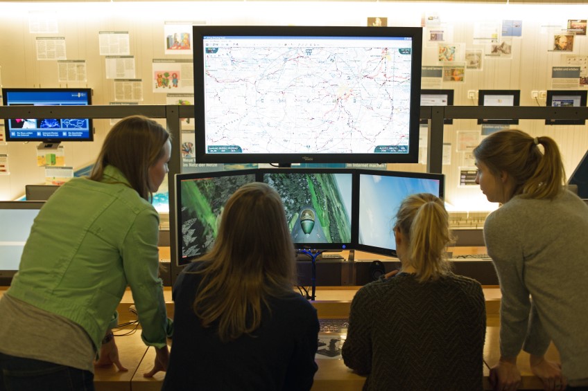 BMBF Forschungsprojekt: FRUIT: Frauen in IT